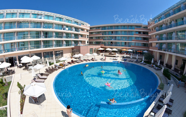 Sandy Bay Hotel2