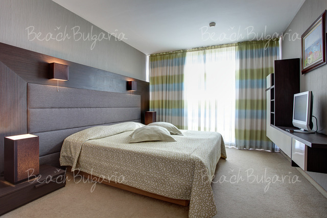 Sandy Bay Hotel18