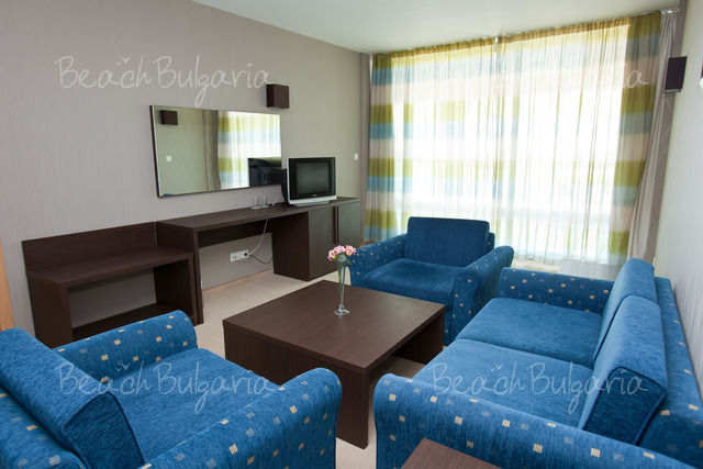 Sandy Bay Hotel22