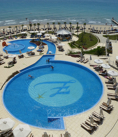 Sandy Bay Hotel4