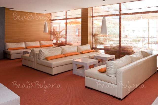 Sandy Bay Hotel31