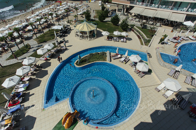 Sandy Bay Hotel51
